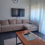 Vikendica Sapat Sane, Prijedor *