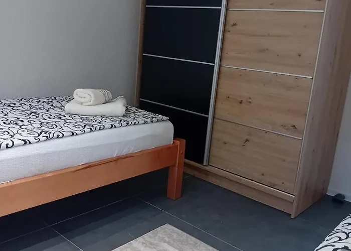 Vikendica Sapat Sane, Prijedor Ostra Luka